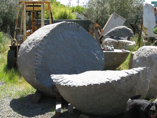 <h3>2009, Bolder for Unity and Harmony split and ready for carving by Masayuki Nagase to be installed at University of Oregon HEDCO Education Building</h3>